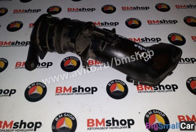 Патрубок воздушного фильтра бмв E60 E61 из Японии