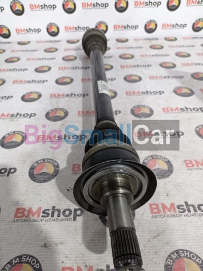 Привод правый задний BMW F10 33 20 7 581 030