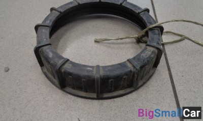 Гайка крепления топливного насоса от Ford Mondeo 4 2007-2015