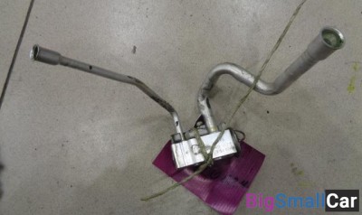 Клапан кондиционера от Cadillac SRX 2003-2009