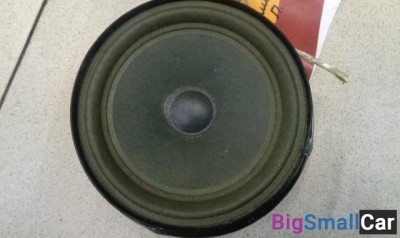 Динамик задний правый от Volkswagen Passat B6 2005-2010