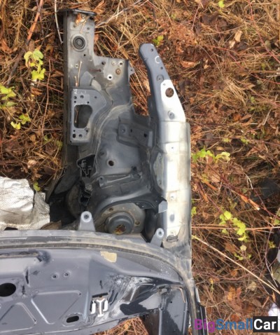 Фольксваген тауран лонжерон правый - купить Екатеринбурге