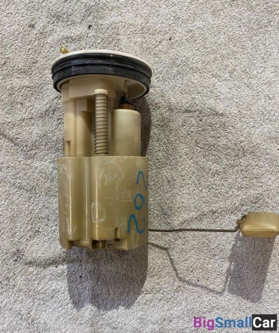 Насос топливный Nissan note 1.5 - купить Екатеринбурге