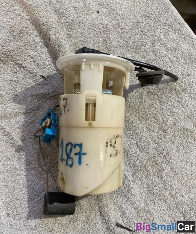 Насос топливный Ниссан Альмера Nissan Almera Class - купить Екатеринбурге