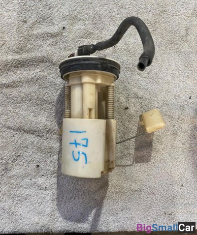 Насос топливный Nissan note HR-15 - купить Екатеринбурге