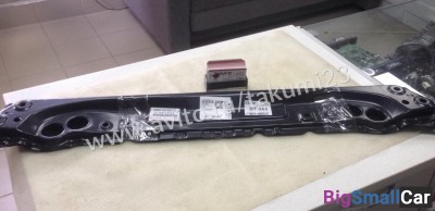 Нижняя планка передней панели Lexus GS - купить Екатеринбурге