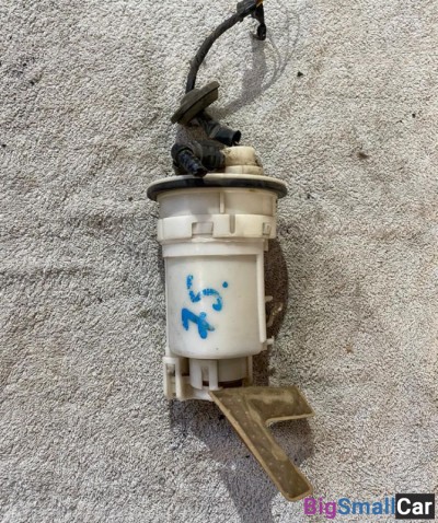 Насос топливный Toyota Corolla 120 - купить Екатеринбурге