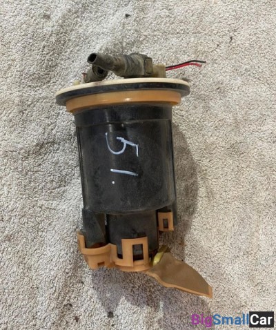 Насос топливный Mitsubishi LancerCedia - купить Екатеринбурге