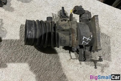 Дроссельная заслонка Mazda 6GG - купить Екатеринбурге