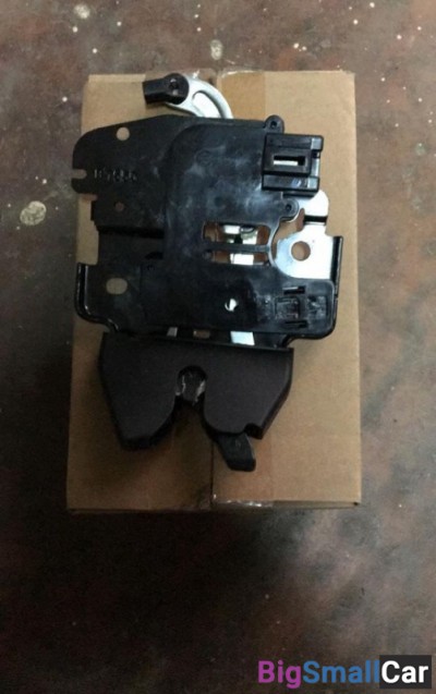 Замок крышки багажника Nissan Almera g15 - купить Екатеринбурге