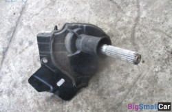 Рулевой карданчик (32 Рулевое упр. и геометрия подвески) 32306778135