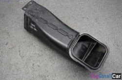 Воздуховод в48 (13 Подготовка и регулир. рабочей смеси) 13717643299