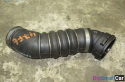 Патрубок интеркулер n54 (13 Подготовка и регулир. рабочей смеси) 13717600026