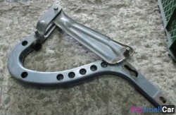 Петля багажника прав. (41 Кузов) 41621928570 - купить Екатеринбурге