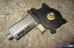 Моторчик стеклоподъемников перед. лев. (51 Оснащение Кузов) 67628381515 - купить Екатеринбурге