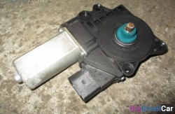 Моторчик стеклоподъемников задн. прав. (51 Оснащение Кузов) 67626927026 - купить Екатеринбурге