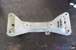 Траверса акпп n20 (22 Подвеска двигателя и КПП) 22326796613 - купить Екатеринбурге