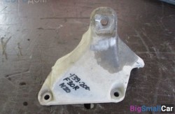 Лапа двигателя прав. (22 Подвеска двигателя и КПП) 22116788610 - купить Екатеринбурге