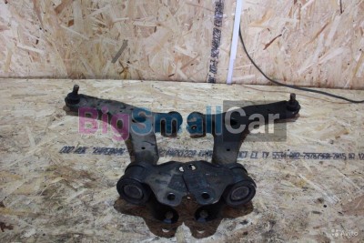 Передние рычаги Передние рычаги