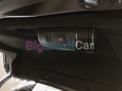 Автоматический доводчик багажника на Volkswagen Lupo 3L